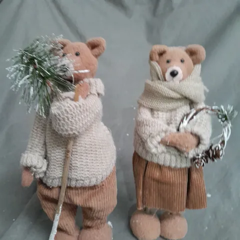 SET 2 BEARS IN JUMPERS CHRISTMAS DECORATIONS