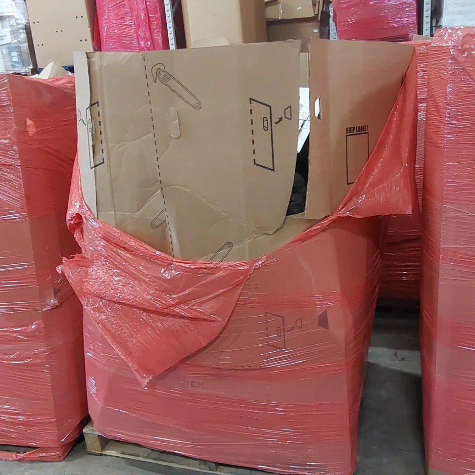 PALLET OF ASSORTED ITEMS INCLUDING: MATTRESS, ELECTRIC BLANKET, FULL FACE HELMET, PLAY MAT, BABY PLAY SET, BLINDS ECT