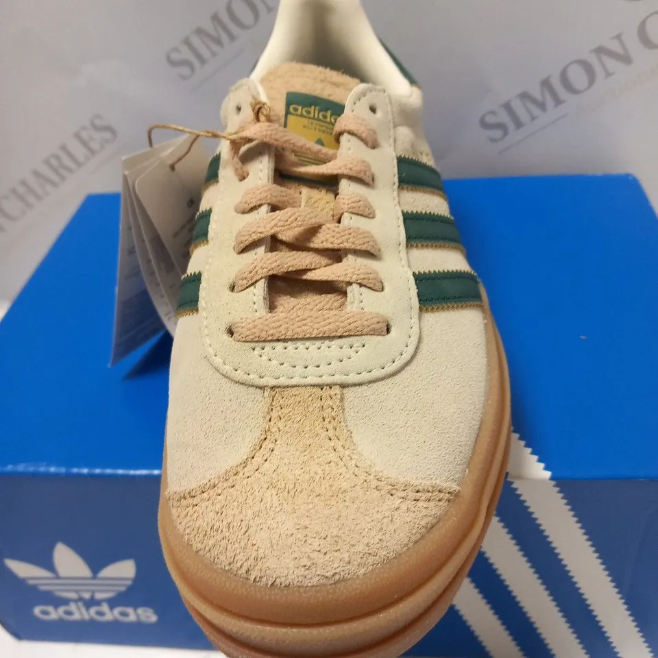 BOXED ADIDAS GAZELLE BOLD W SIZE 5