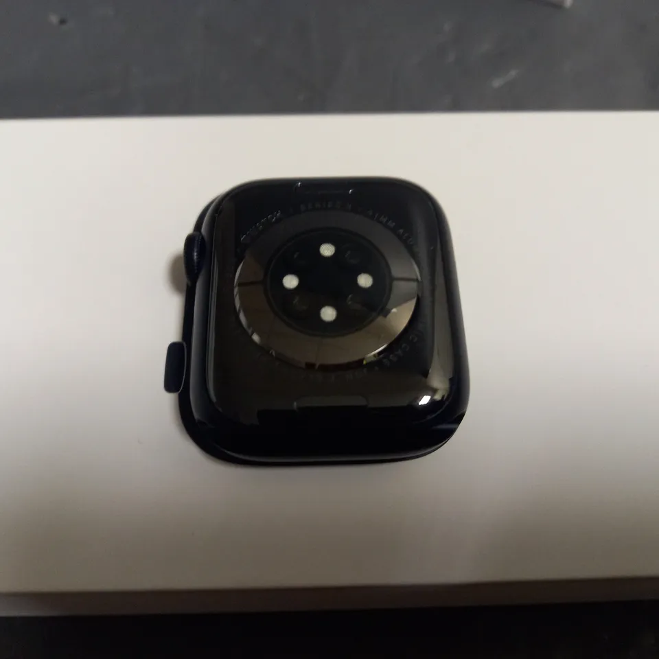 APPLE WATCH SERIES 8 41MM 