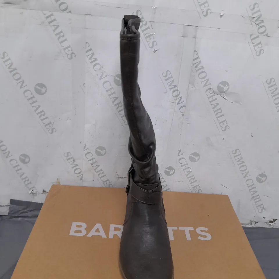 BOX OF APPROXIMATELY 8 PAIRS OF BARRATTS STRAP AND ROUCHE WEDGE HIGH BOOTS SIZE 4