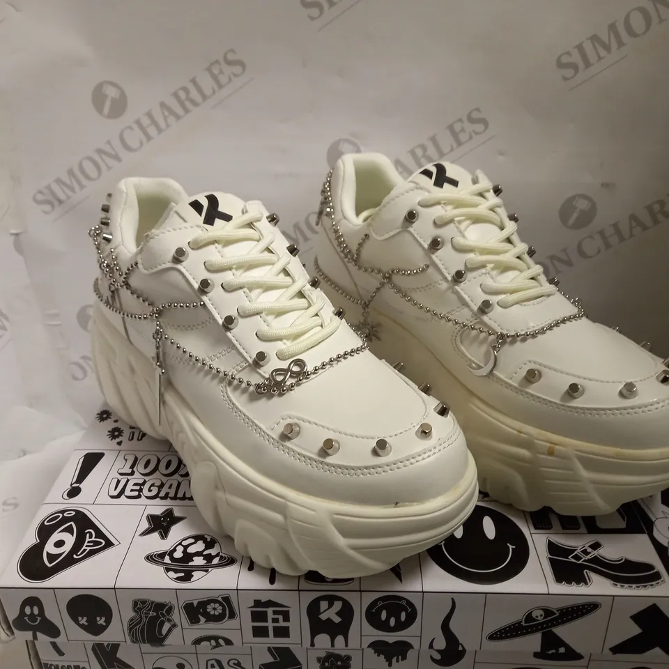 KOI VEGAN JINX WHITE MYSTIC CHARM TRAINERS - SIZE 5