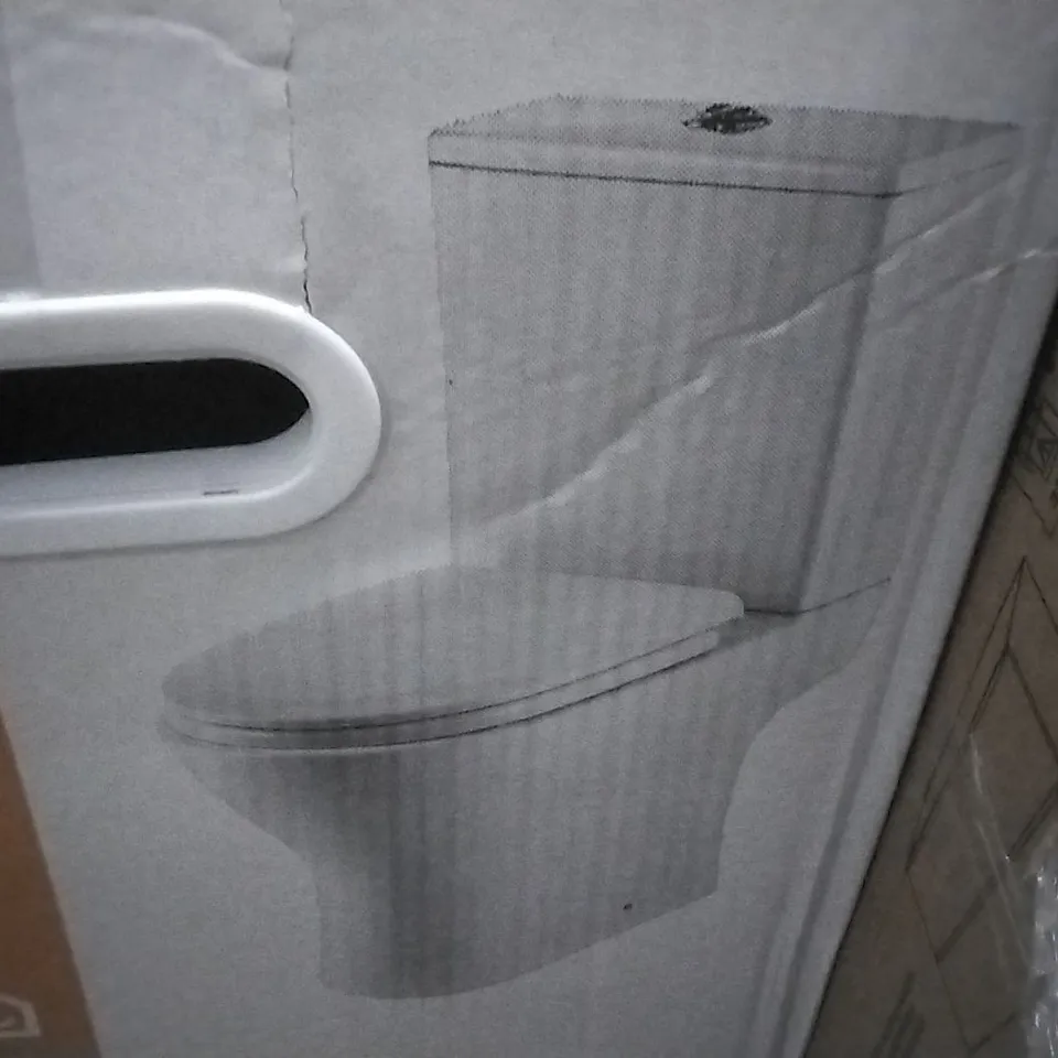BOXED VALOIS COMPACT CLOSE COUPLED TOILET