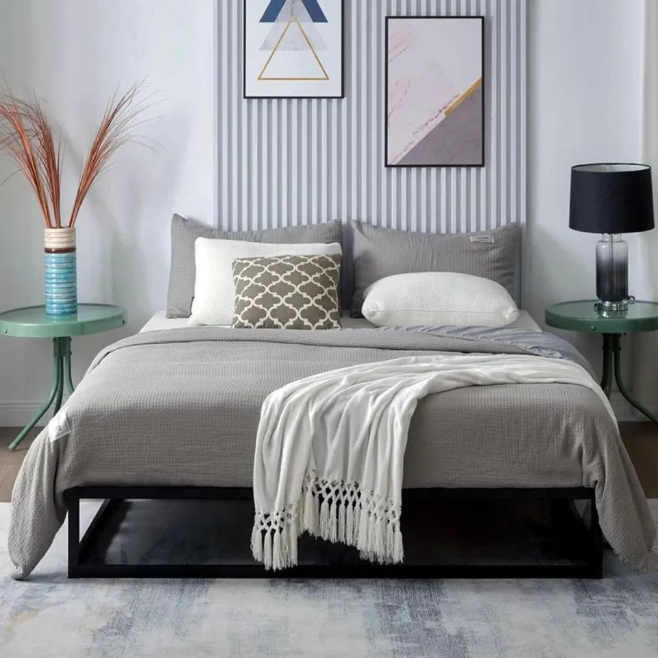 BOXED MAISE METAL BED FRAME MODERN DESIGN - DOUBLE (1 BOX)