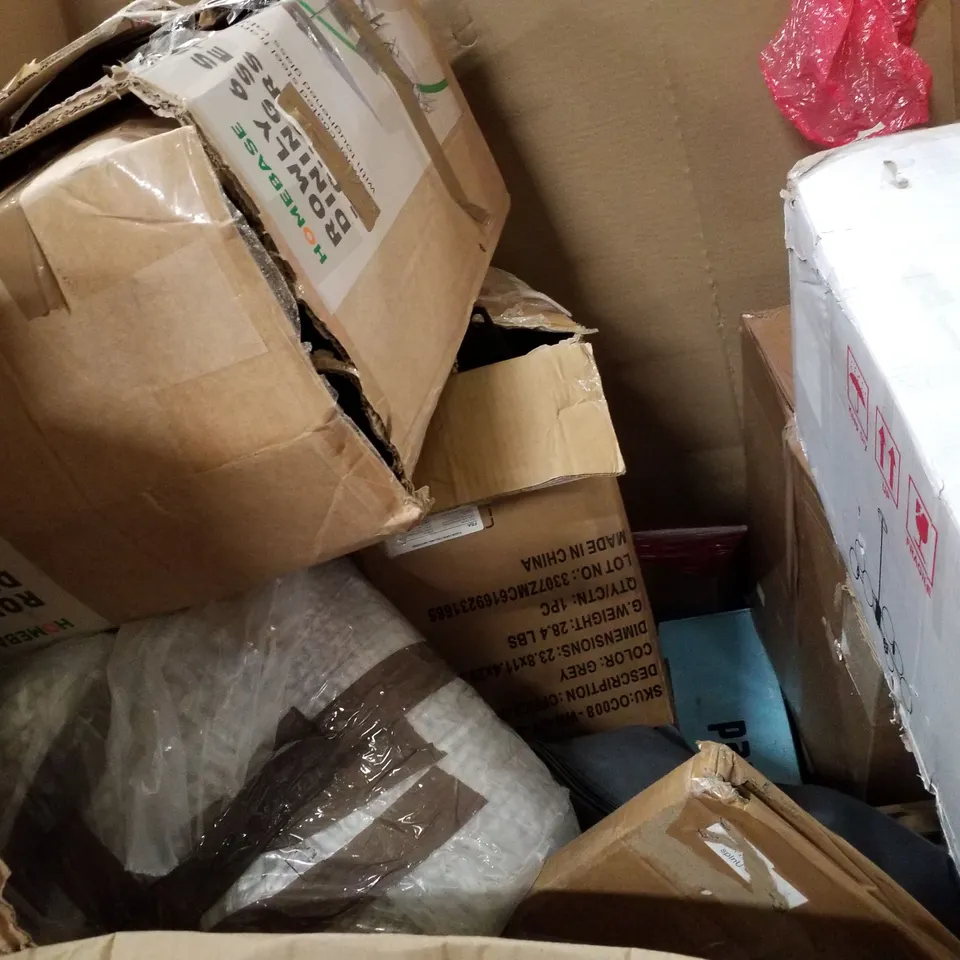 PALLET OF ASSORTED PRODUCTS INCLUDING TOILET SEAT, BED RAIL GUARD, LED BACKLIT DISPLAY, LED BATTEN LIGHT, OFFICE CHAIR