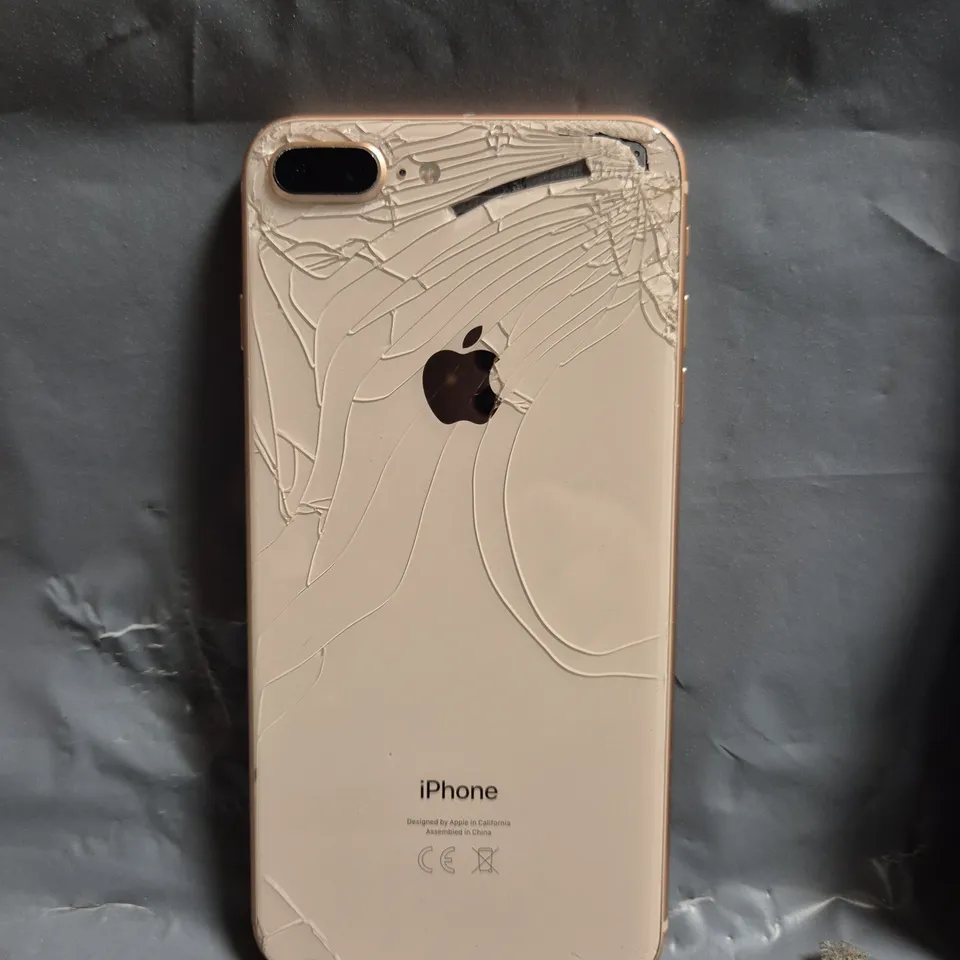APPLE IPHONE 8 PLUS