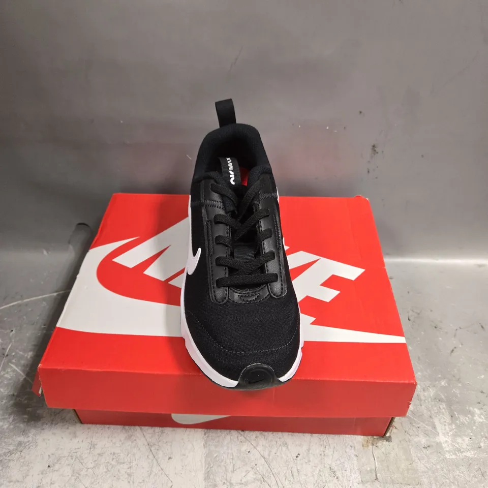 BOXED PAIR OF NIKE AIR MAX LITE TRAINERS - 2