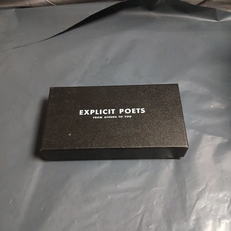 EXPLICIT POETS SUNGLASSES – GOLD-TONE METAL FRAME WITH DARK LENSES 