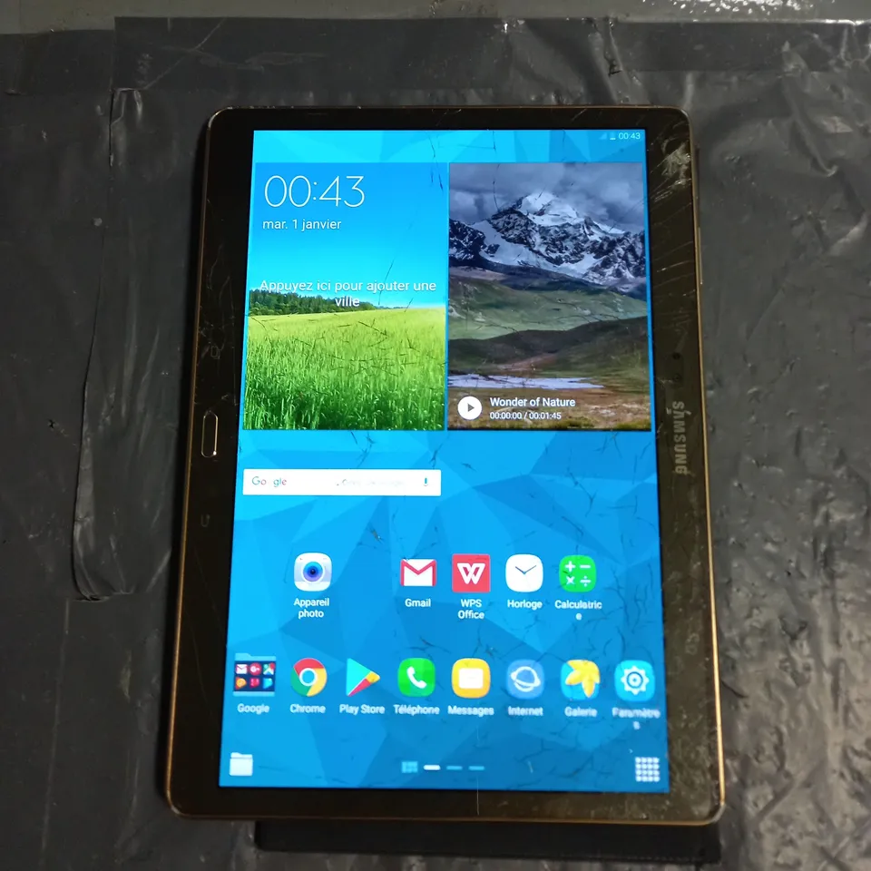 SAMSUNG GALAXY TAB S SM-T805 IN GOLD