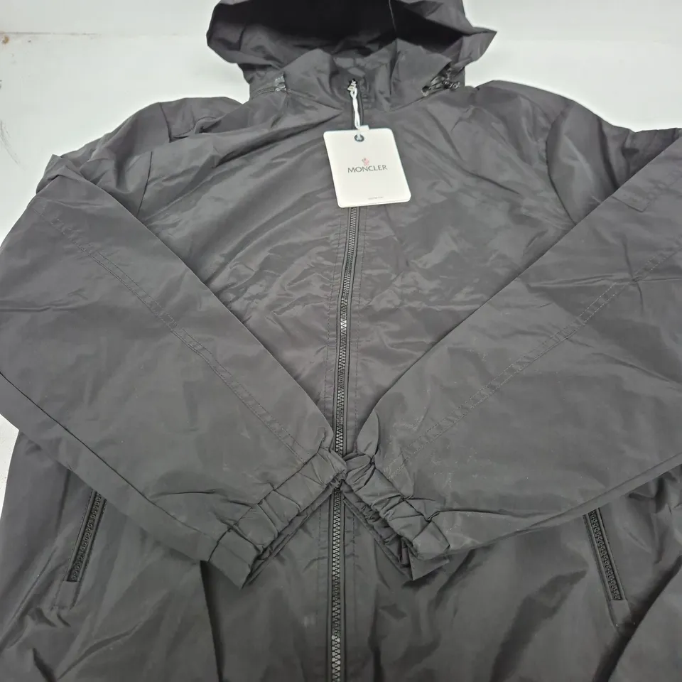 MONCLER HOODED SHELL JACKET – BLACK/CHARCOAL - SIZE M