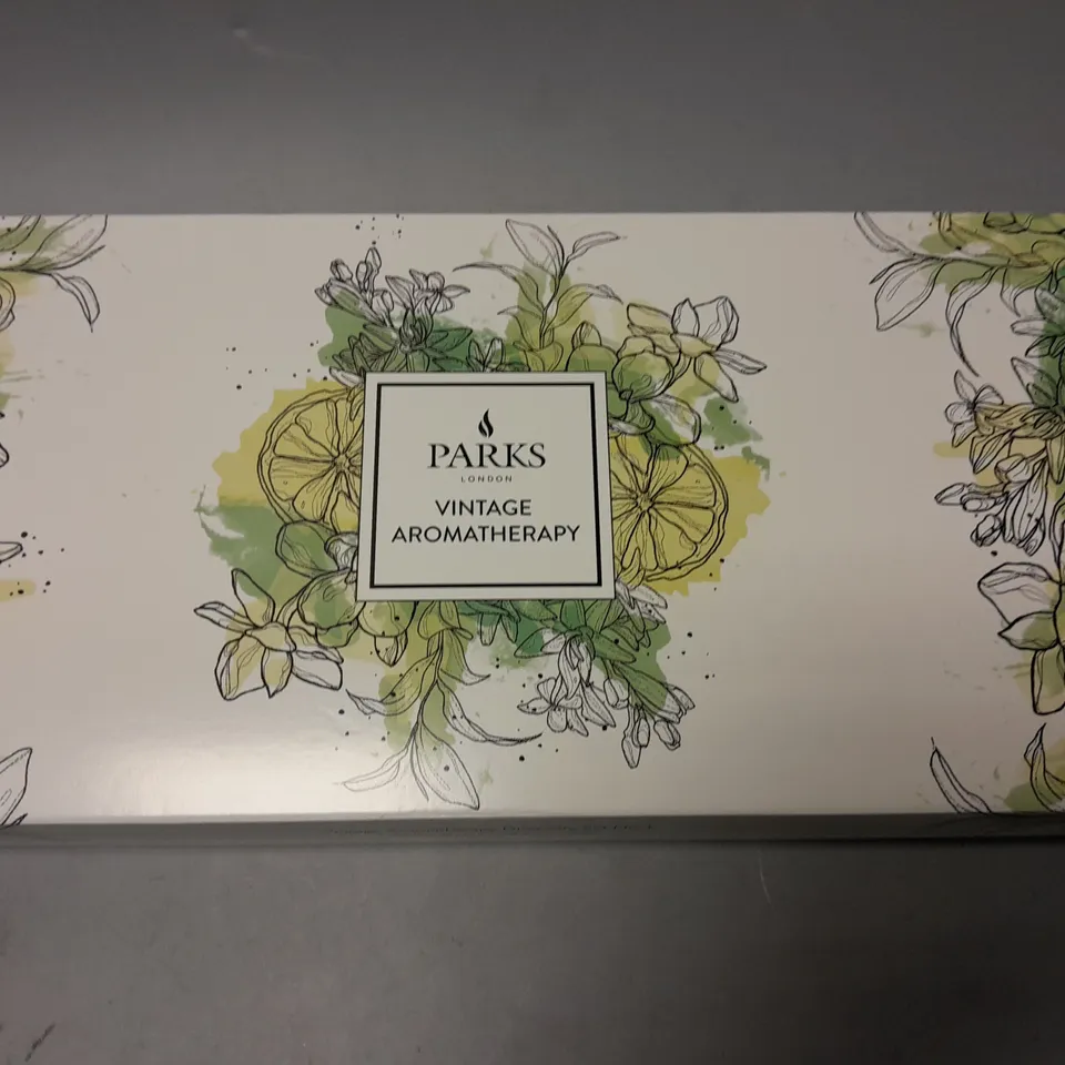 BOXED PARKS VINTAGE AROMATHERAPY DISCOVERY SET NO 1