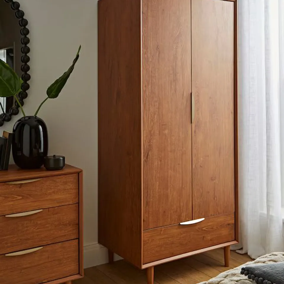 WESTCOTE DOUBLE WARDOBE WALNUT (2 BOXES)