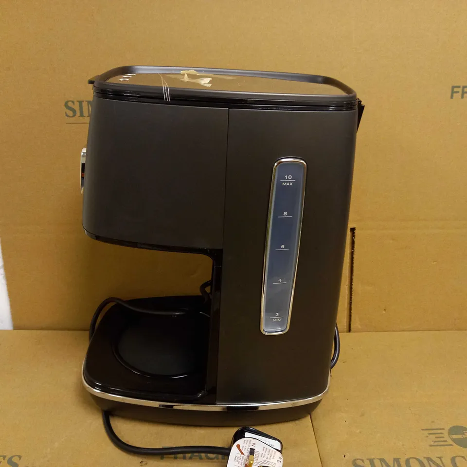 DELONGHI DISTINTA COFFEE MACHINE