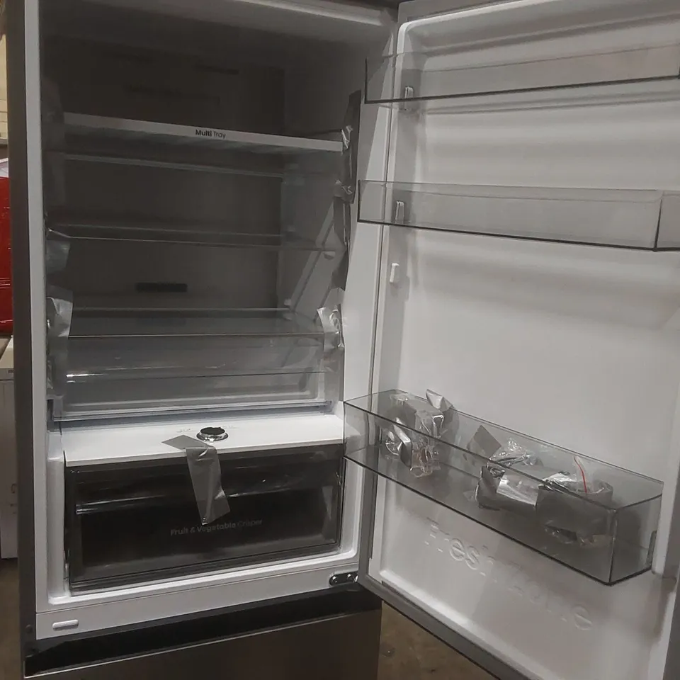 HISENSE KITCHENFIT RB3K330SAIC SMART 60/40 FRIDGE FREEZER - SILVER INOX