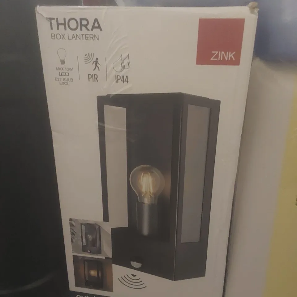 BOXED ZINC THORA BOX LANTERN