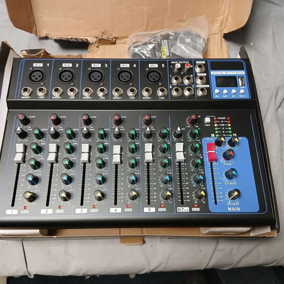 PROFESSIONAL 8-CHANNEL DJ/AUDIO MIXER – USB, MAIN OUTPUT