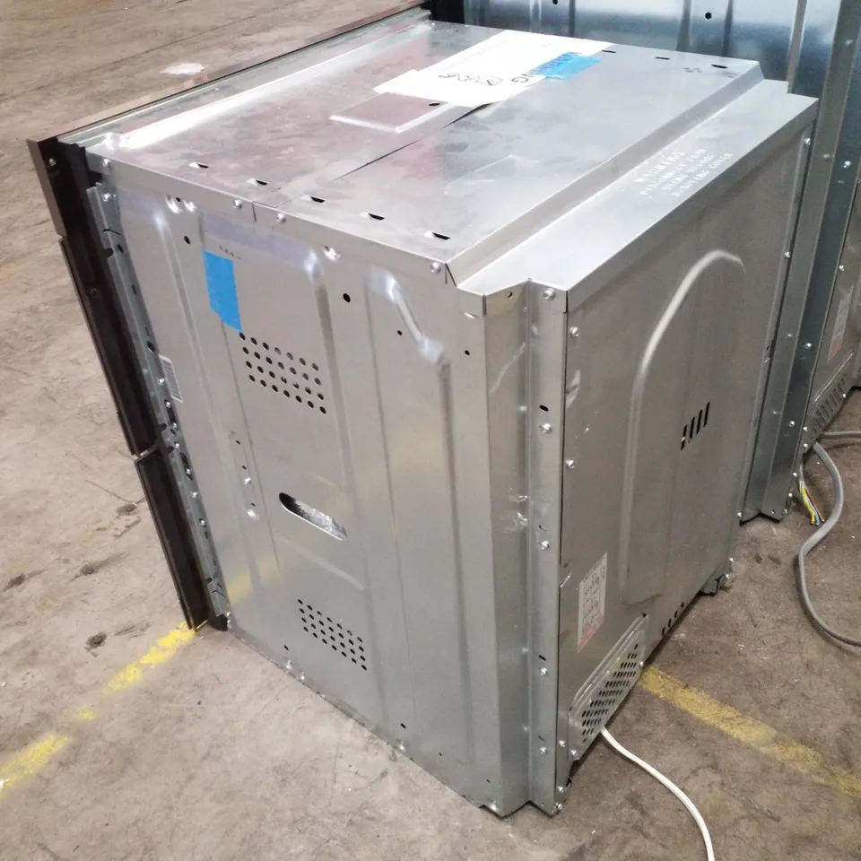 AEG BUILT UNDER ELECTRIC DOUBLE OVEN DUB331110M