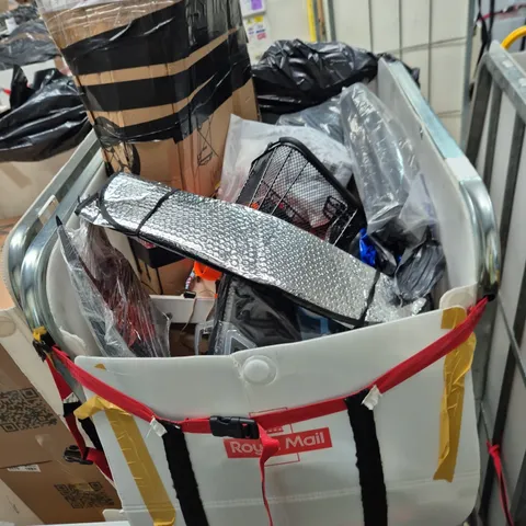 CAGE CONTAINING LARGE QUANTITY OF ASSORTED ITEMS TO INCLUDE: 46PCS SOCKET WRENCH SET