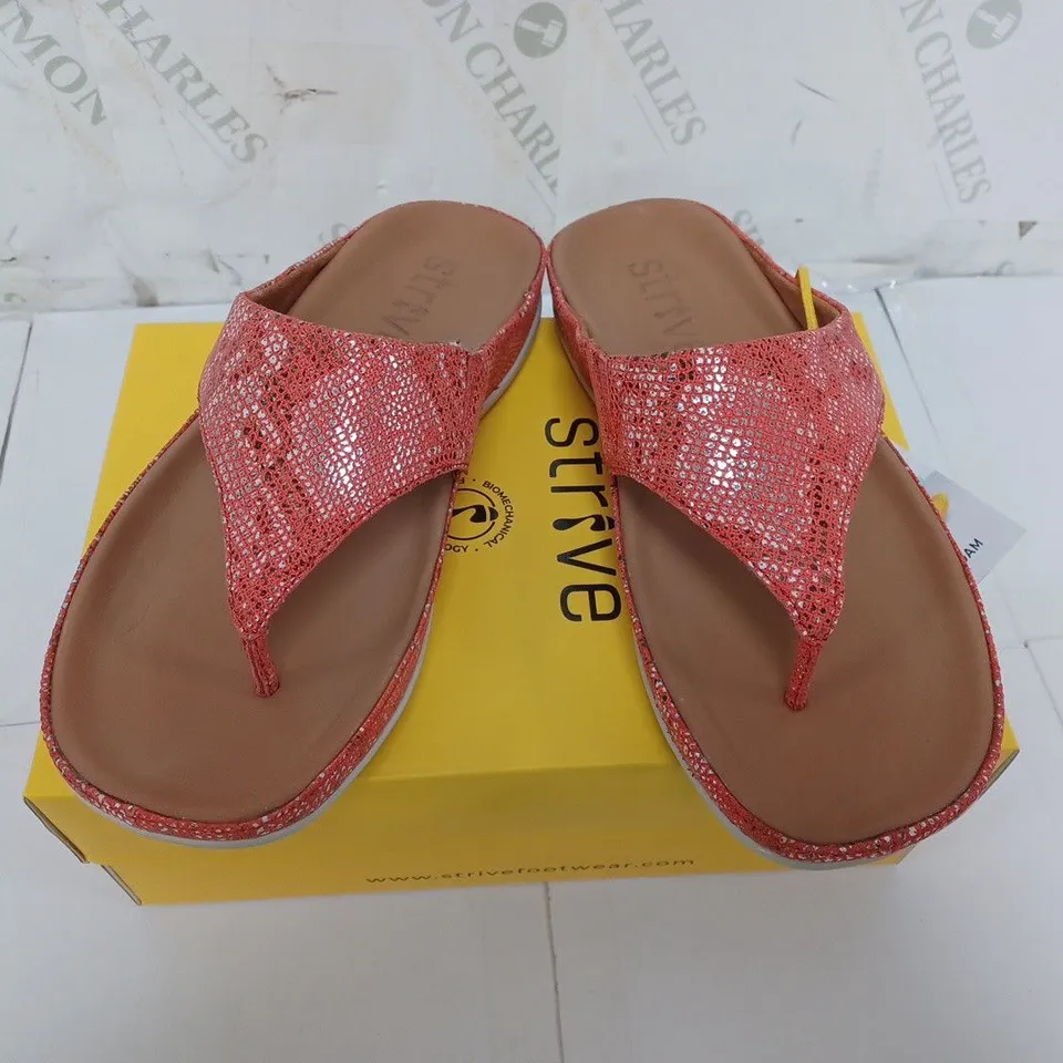 BOXED PAIR OF STRIVE SANDALS WITH PINK METALIC TOE STRAP SIZE UK 6