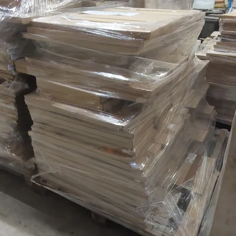 PALLET CONTAINING A LARGE QUANTITY OF ASSORTED BATHROOM FURNITURE PARTS INCLUDING: CUPBOARD DOORS ECT