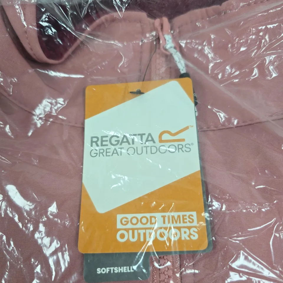 REGATTA GREAT OUTDOORS CONNIE V SOFTSHELL JACKET – DUSTY ROSE, UK 22 (EU 48, FR 50)