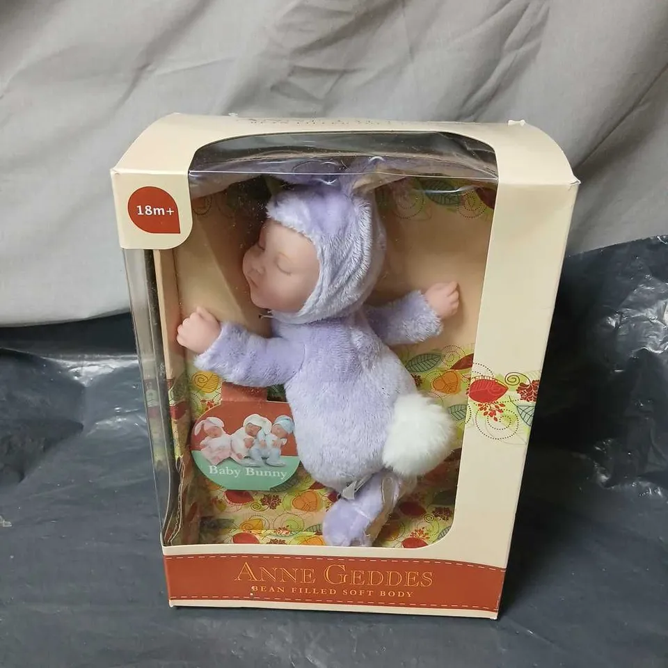 ANNE GEDDES BABY BUNNY PLUSH TOY – BEAN-FILLED SOFT BODY, BOXED (18M+)