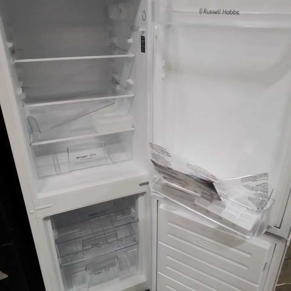 RUSSELL HOBBS FRIDGE FREEZER LOW FROST WHITE 60/40, 173 TOTAL CAPACITY, FREESTANDING 50CM WIDE 145CM HIGH, FAST FREEZE, ADJUSTABLE THERMOSTAT, 2 YEAR GUARANTEE RH145FF501E1W [ENERGY CLASS E]