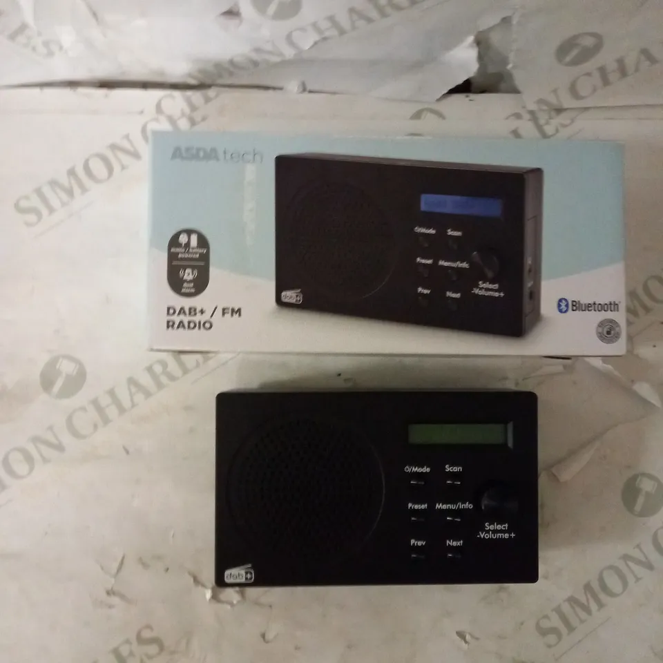 DAB+ RADIO WITH LCD COLOUR DISPLAY SCREEN