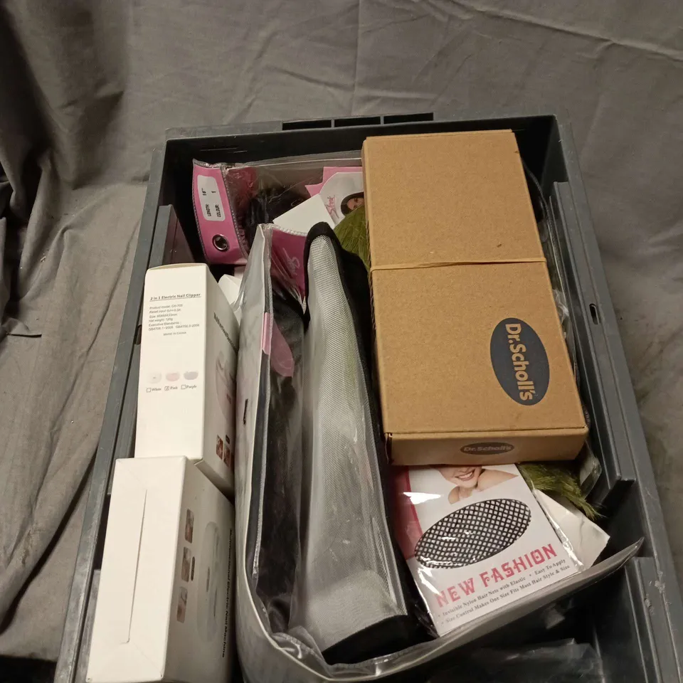APPROXIMATELY 10 ASSORTED COSMETIC ITEMS TO INCLUDE WIGS, HAIR NETS, NAIL MACHINE, DR SCHOLL FOOT TASTIC ETC