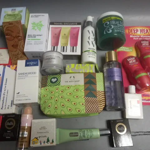 LOT OF APPROXIMATELY 25 ASSORTED HEALTH AND BEAUTY ITEMS TO INCLUDE MAYBELLINE FOUNDATION, DEEP HEAT ROLL ON AND BIO-PILIXIN SERUM