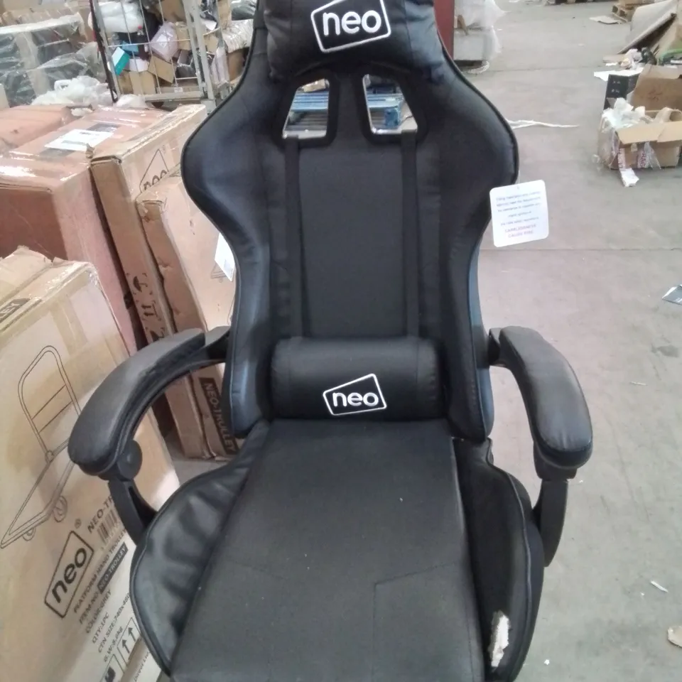 NEO BLACK SWIVEL OFFICE/GAMING CHAIR