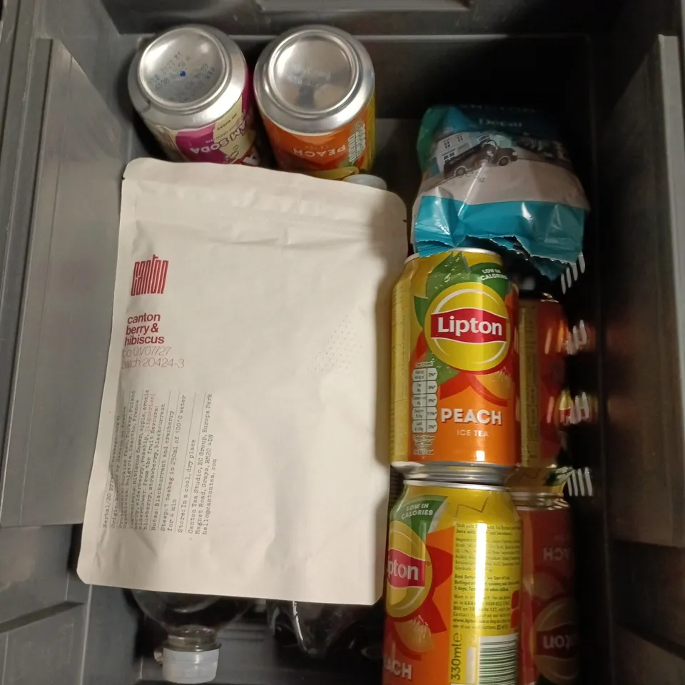 APPROXIMATELY 12 ASSORTED FOOD AND DRINKS ITEMS TO INCLUDE - PEPSI MAX, WARRIOR PROTEIN BAR, PENNINGTONS ESPRESSO GROUND COFFEE 