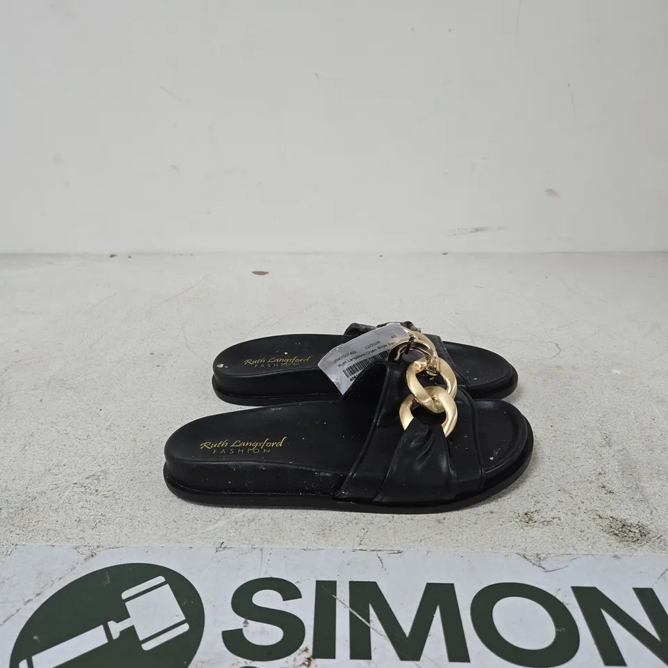RUTH LANGFORD FASHION BLACK CHAIN-DETAIL SLIP-ON SANDALS (WOMEN'S) EU SIZE 40