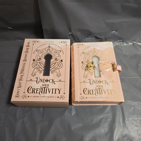 BOXED PLOUISE UNLOCK YOUR CREATIVITY PRESSED PIGMENT PALETTE