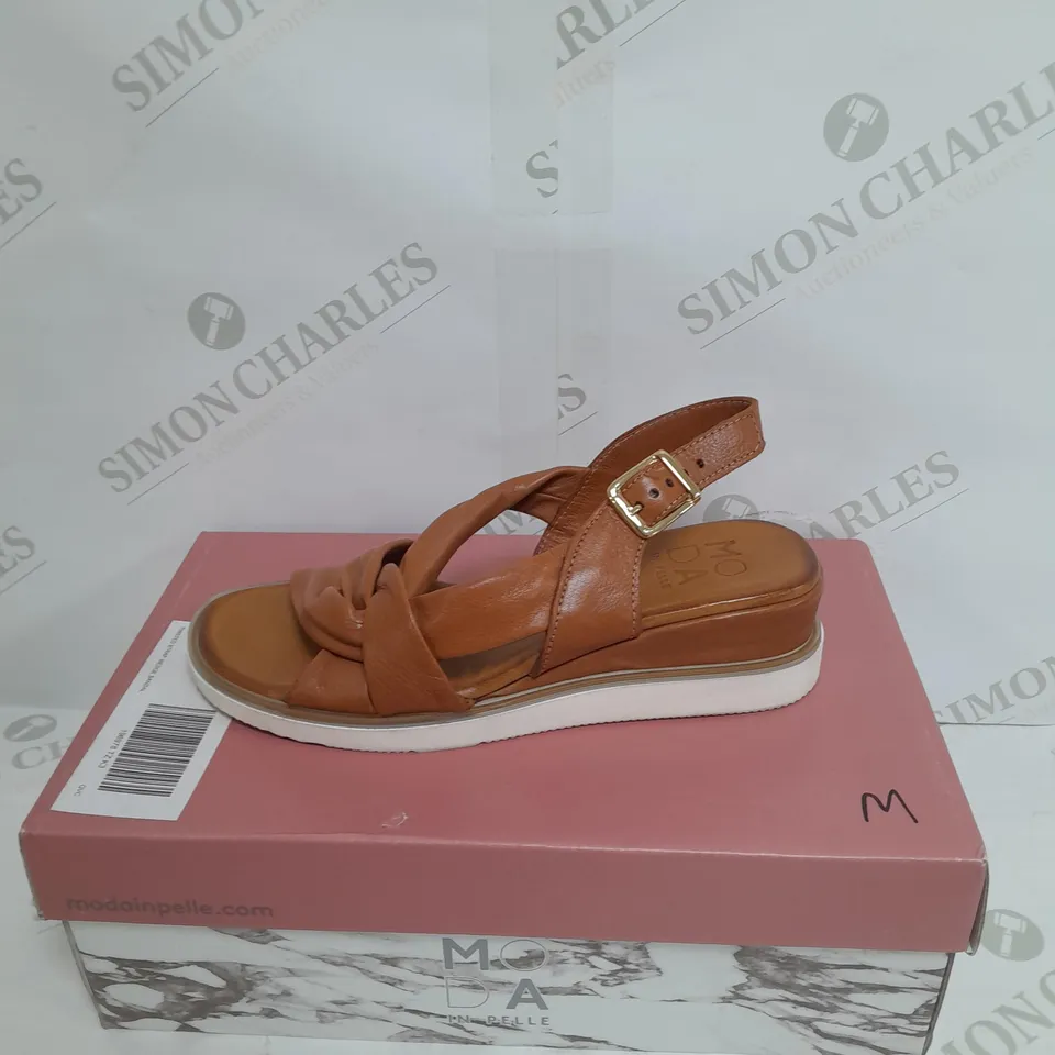 MODA IN PELLE OLANNA SANDAL TAN LEATHER - SIZE 3