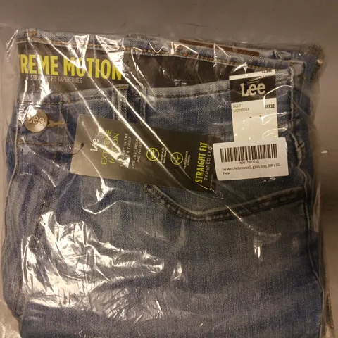 BRAND NEW LEE STRAIGHT FIT TAPERED FIT JEANS IN BLUE SIZE 38/32