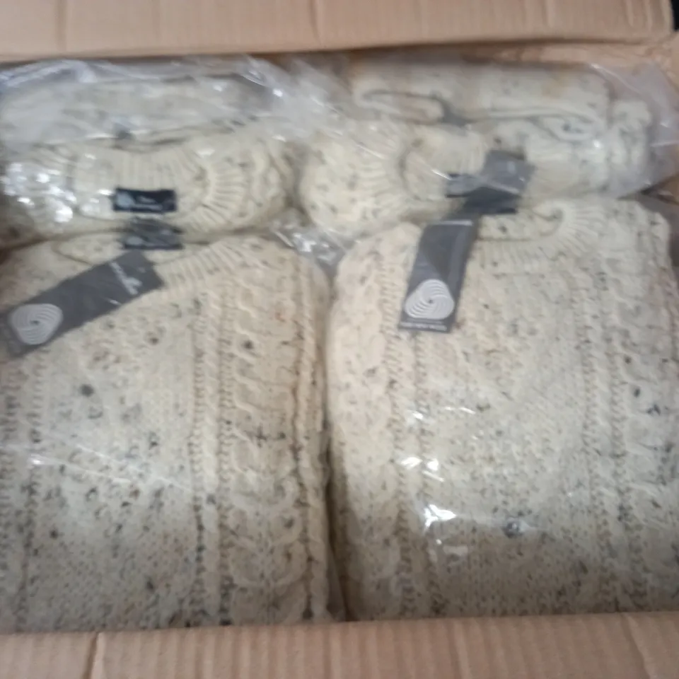 LOT OF 10 AS NEW PURE NEW WOOL KNITTED CREW JUMPERS IN ECRU - ALL L