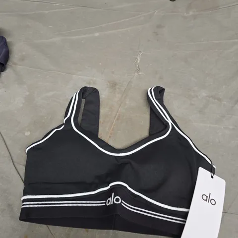 ALO YOGA WOMEN'S BLACK SPORTS BRA WITH WHITE TRIM SIZE XS