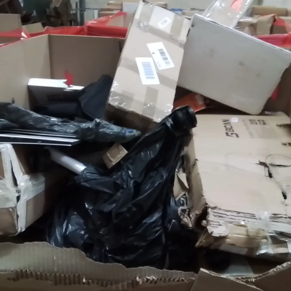 PALLET OF ASSORTED HOUSEHOLD GOODS AND PRODUCTS TO INCLUDE;VACUUM STAND,RELAX MATTRESS,COOKER HOOD