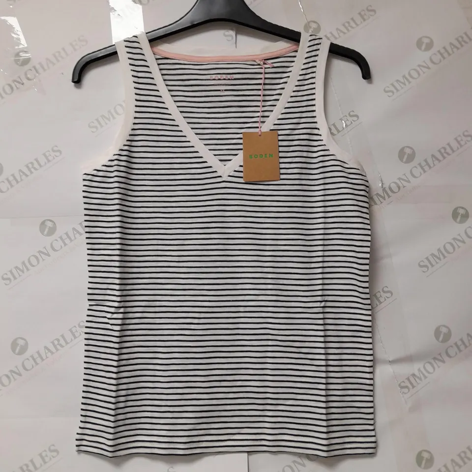 BODEN LADIES SLEEVELESS WHITE PINSTRIPED VEST SIZE XS