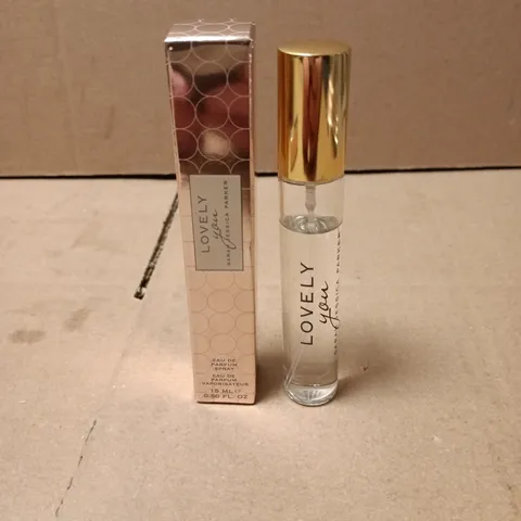 BOX OF APPROXIMATELY 100 X LOVELY YOU 15ML EAU DE PARFUM BY SARAH JESSICA PARKER