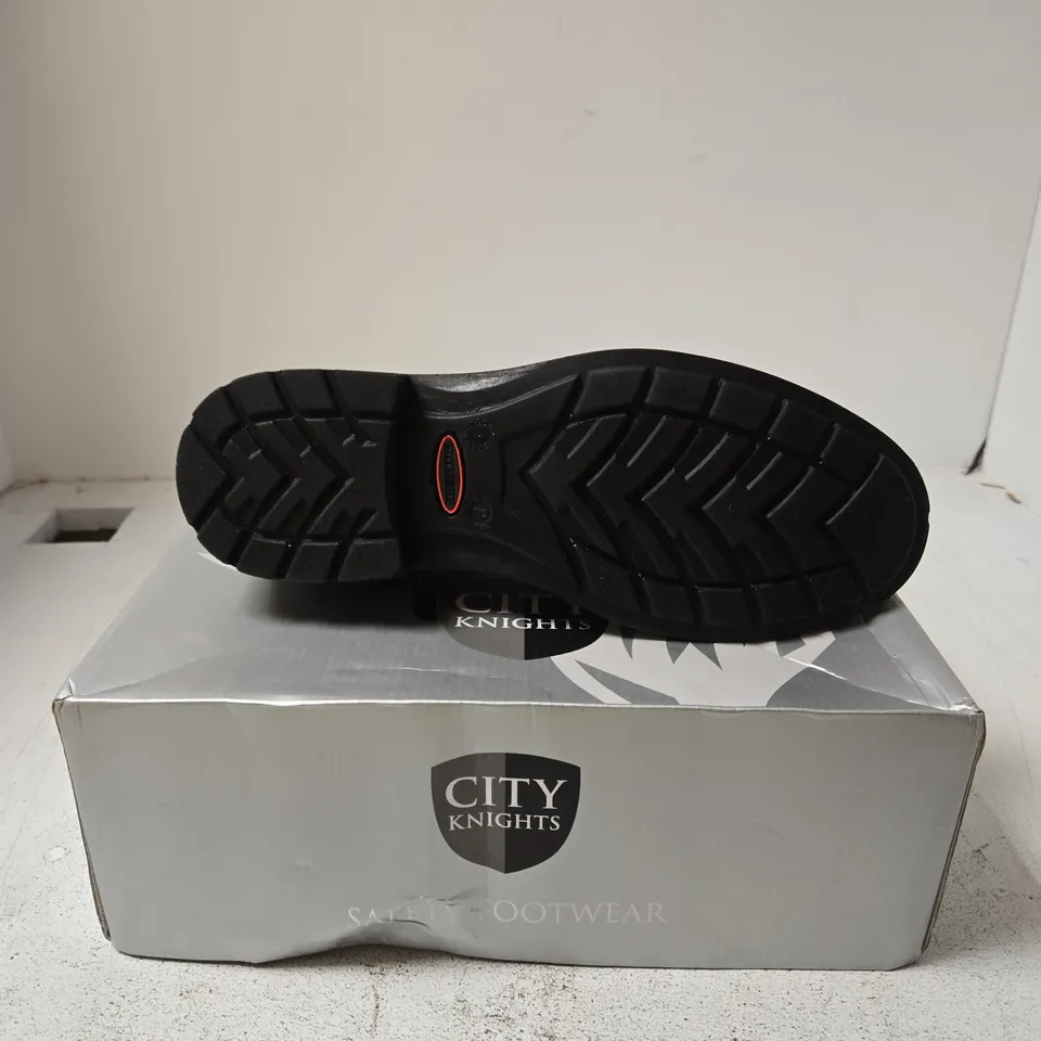 CITY KNIGHTS SAFETY SHOES - 9