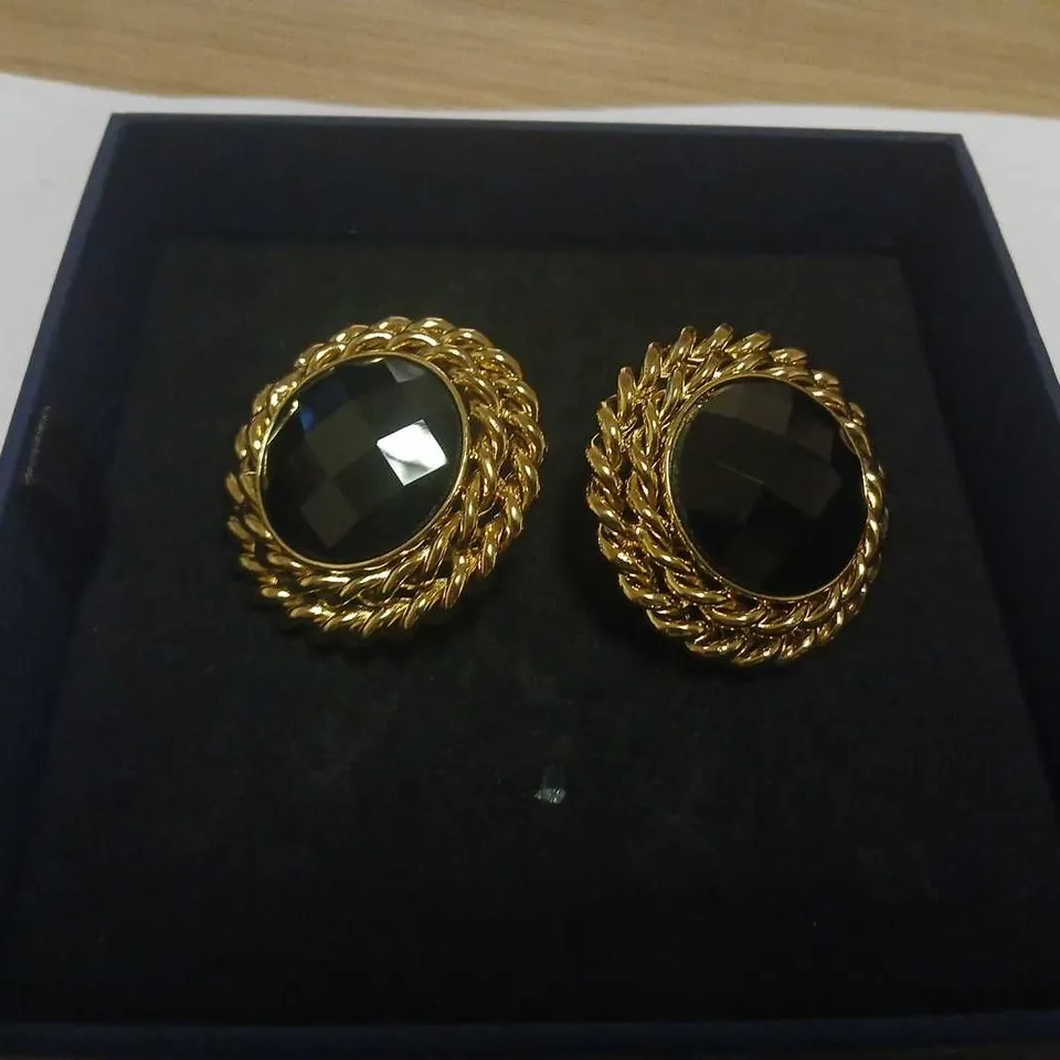 BUTLER & WILSON FRENCH STYLE CLIP ON EARRINGS 