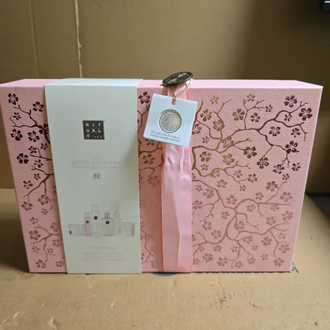 THE RITUAL OF SAKURA GIFT SET – PINK BOX WITH CHERRY BLOSSOM DESIGN