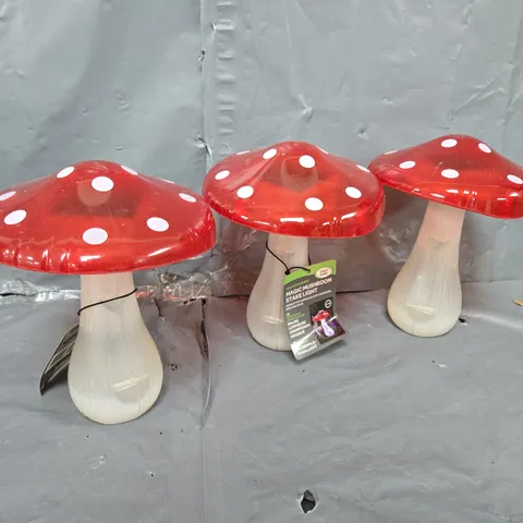 MAGIC MUSHROOM STAKE LIGHT