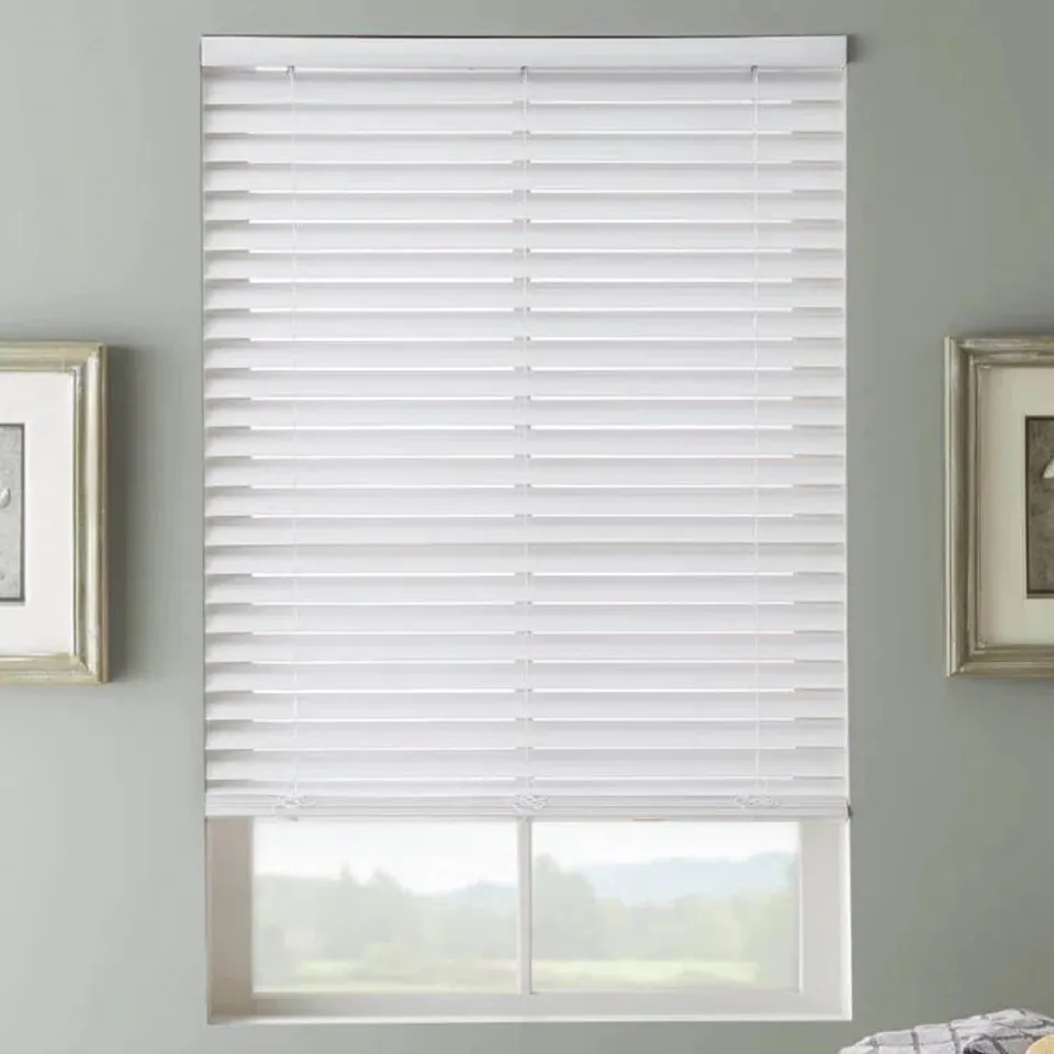 FAUXWOOD VENETIAN STRING BLIND