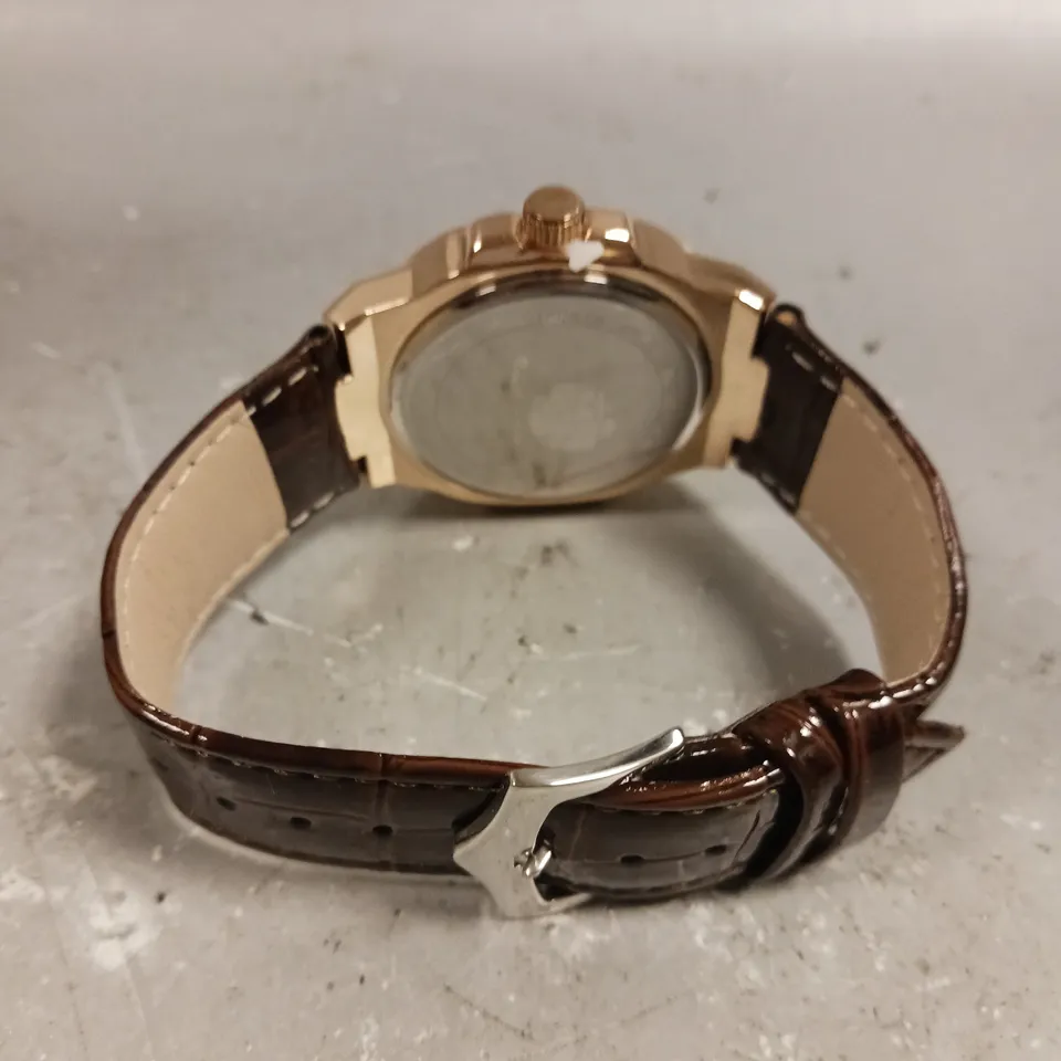 MENS FRANK SCHMIDT WATCH – TEXTURED DIAL WITH DATE – LEATHER STRAP