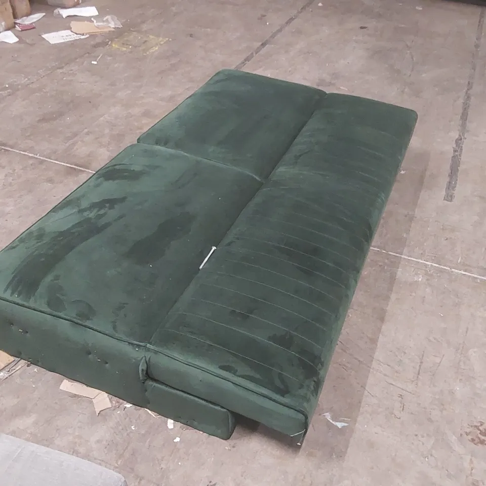 QUALITY DESIGNER AUGIE 3 SEATER CLIC CLAC SOFA BED - REQUIRES ASSEMBLY