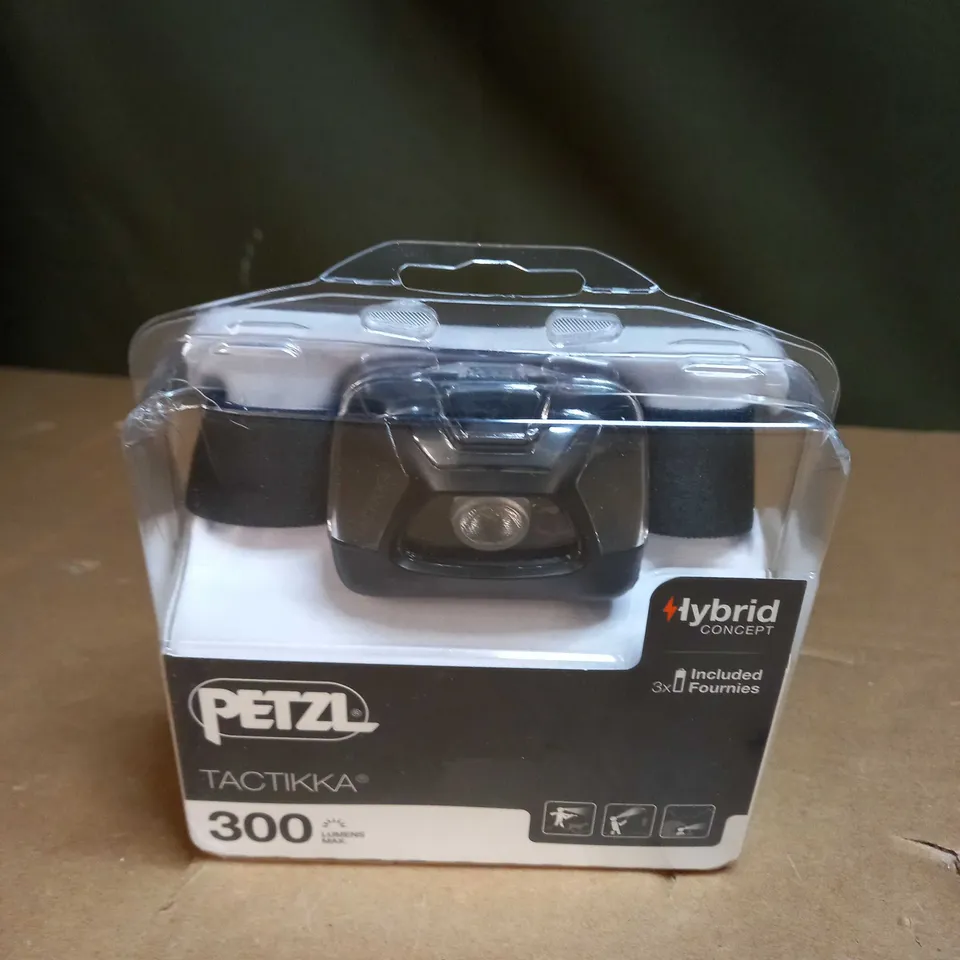 PETZL TACTIKKA 300 HEAD LIGHT