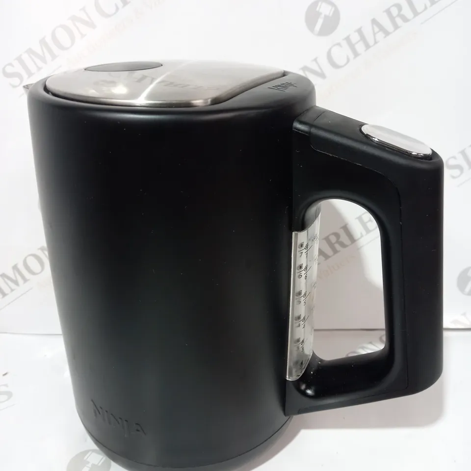BOXED NINJA PERFECT TEMPERATURE KETTLE KT200UK